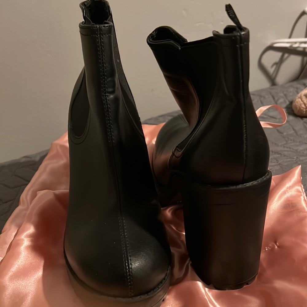 Black boots